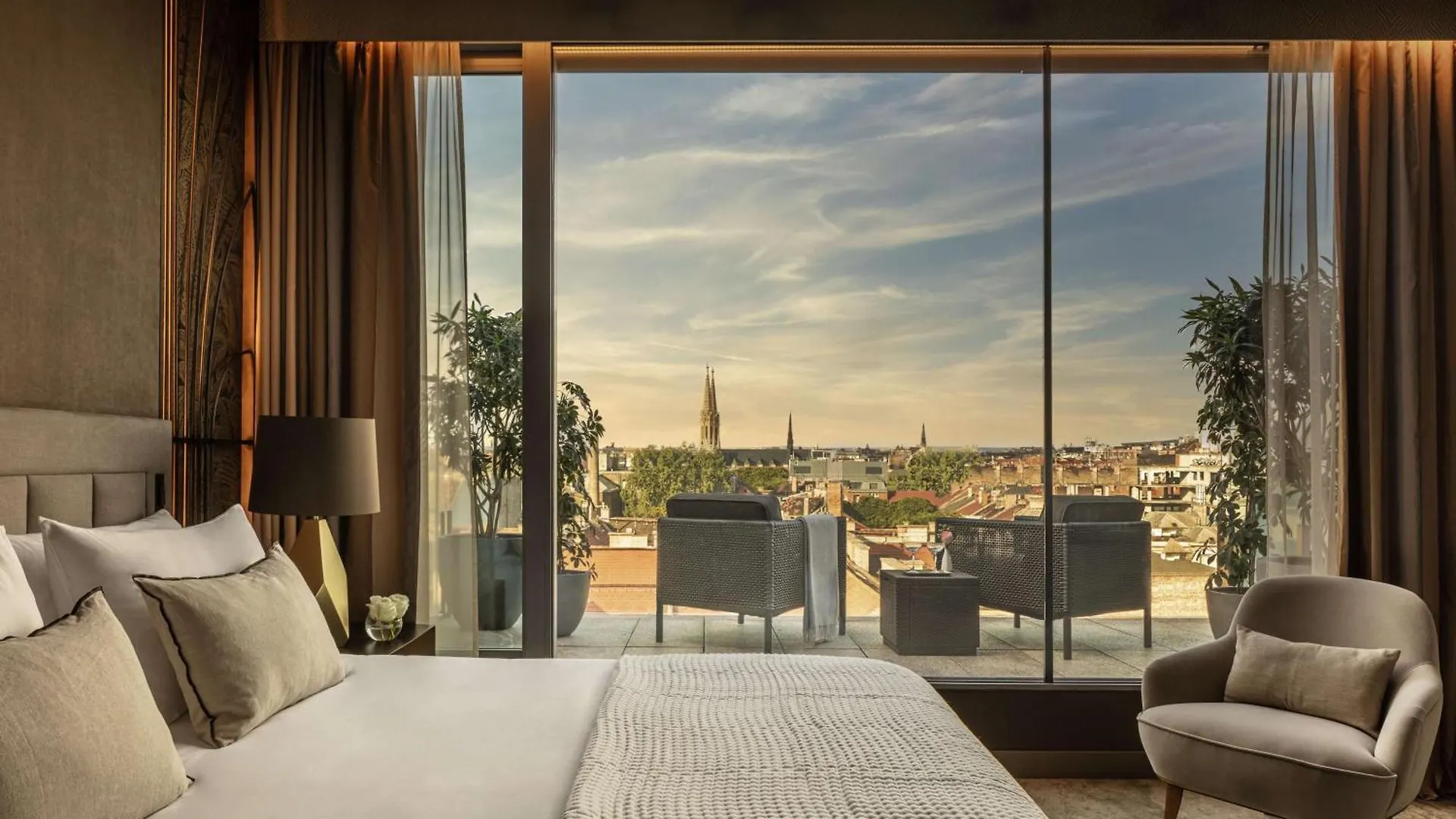 Anantara New York Palace Budapest - A Leading Hotel Of The World