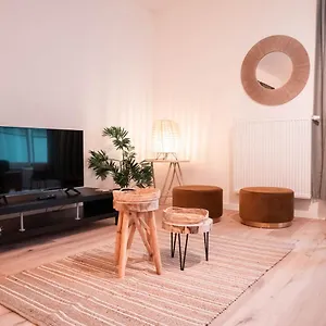 https://smartflats-design-antwerp-view.hotelsghent.com