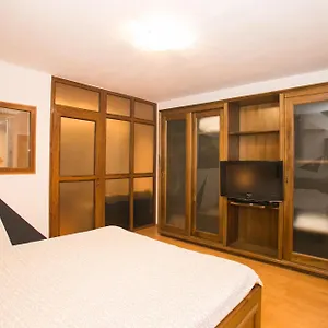 Apartament 30 