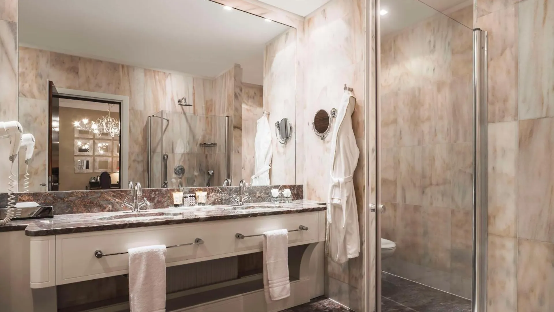 Anantara New York Palace Budapest - A Leading Hotel Of The World 5*,