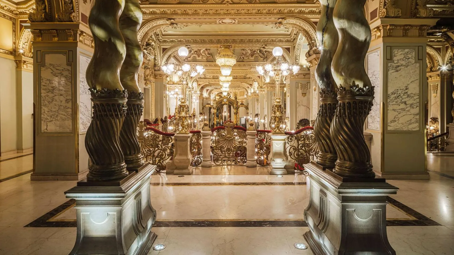 Anantara New York Palace Budapest - A Leading Hotel Of The World